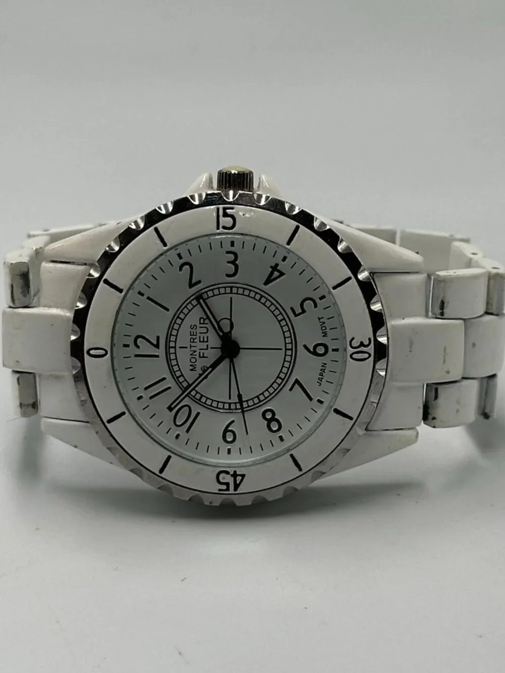 3/$30 Montres De Fleur Watch Women Silver White Water Resistant 6.5 Inch